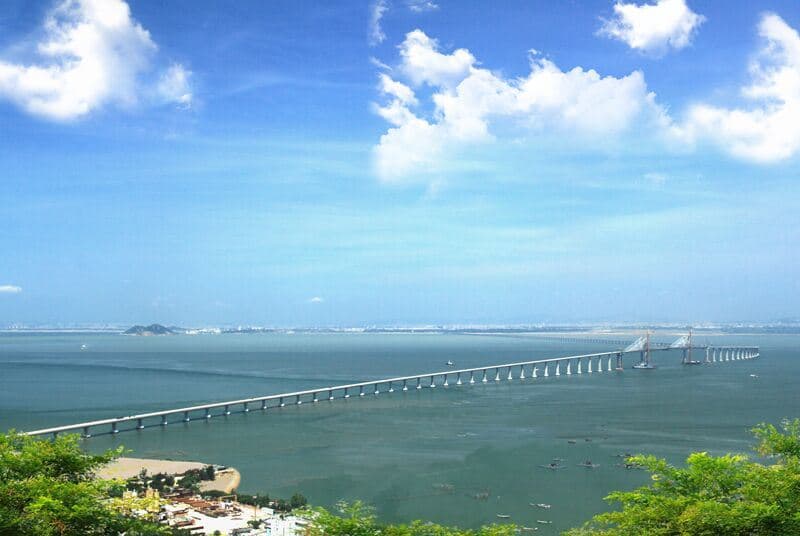 《深度「潮」遊+高鐵》連續3晚汕頭澄海智選假日酒店 國家4A級風景區「南澳島」暢遊湘子橋(重本包上橋) 龍湖古寨 【任食一人一鍋金牌牛肉火鍋】【獅頭鵝風味宴】 潮州美食純玩4天團(永安旅遊 旅行團)