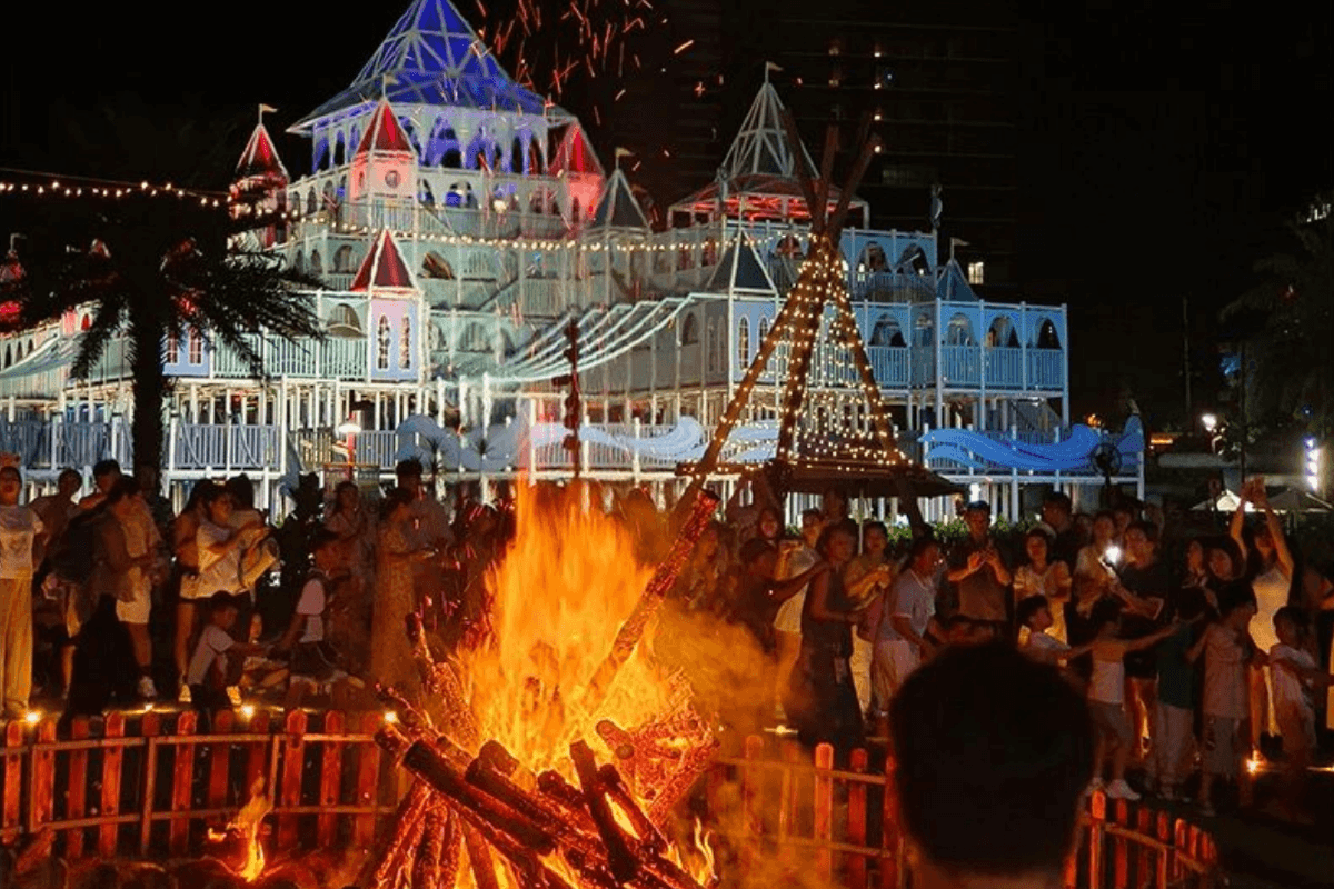 《全港獨家》珠海30年老字號《蛇平飯店》【非遺獲獎美食:海沙煨果園走地靚雞+招牌首創焗南瓜宴】保證入住珠海橫琴口岸星樂度星旅酒店+國際品牌Hilton中山利和希爾頓酒店  珠海中山純玩3天團（永安旅遊 旅行團）