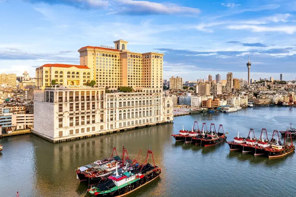 澳門2天團·澳門潮遊攻略「澳門大熊貓館」「保利美高梅博物館」保證入住 雅高集團旗下奢華品牌 澳門十六浦索菲特酒店（永安旅遊 旅行團）