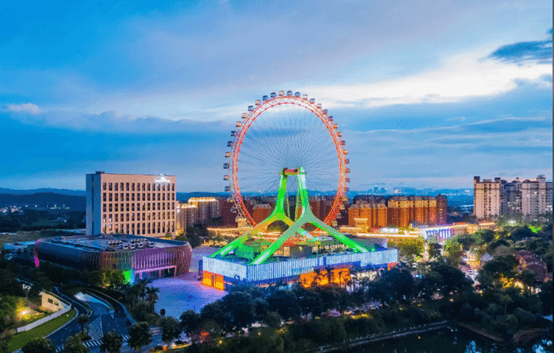 清遠長隆森林王國（重本包門票）騎馬初體驗、摩天輪、下午茶知名設計師傾力打造【清遠五星標準美林湖哥弟酒店】酒店自助餐純玩3天團（星晨旅遊 旅行團）