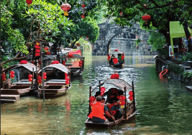 尋味中山順德懷舊美食2晚入住順德智選假日酒店純玩3天團（星晨旅遊 旅行團）